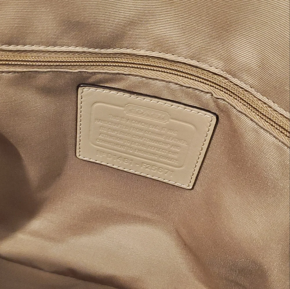 Coach Leather Cora Pink Dome Satchel 2-Way Bag